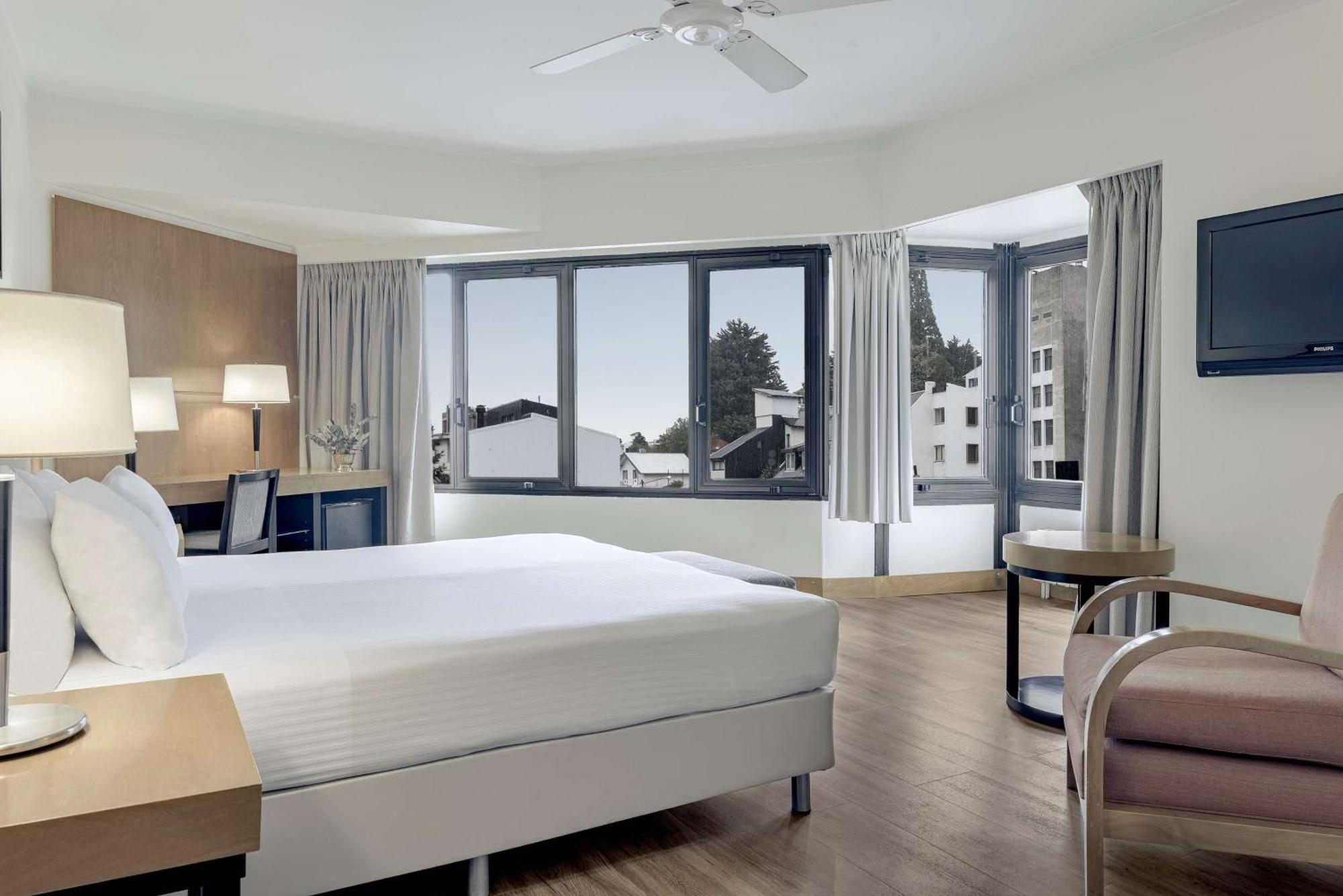Nh Bariloche Edelweiss Otel Dış mekan fotoğraf