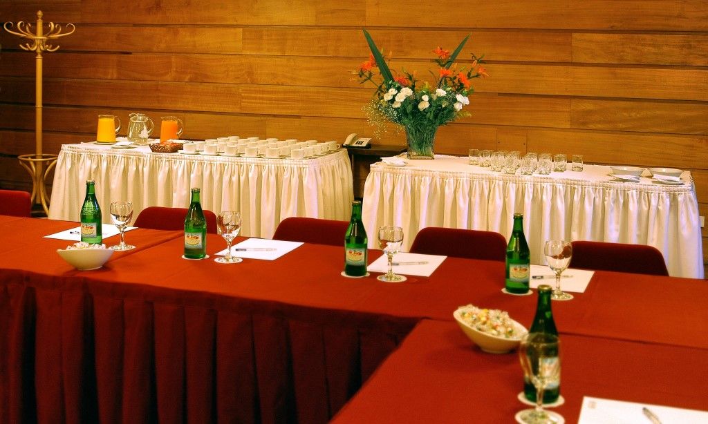Nh Bariloche Edelweiss Otel Dış mekan fotoğraf